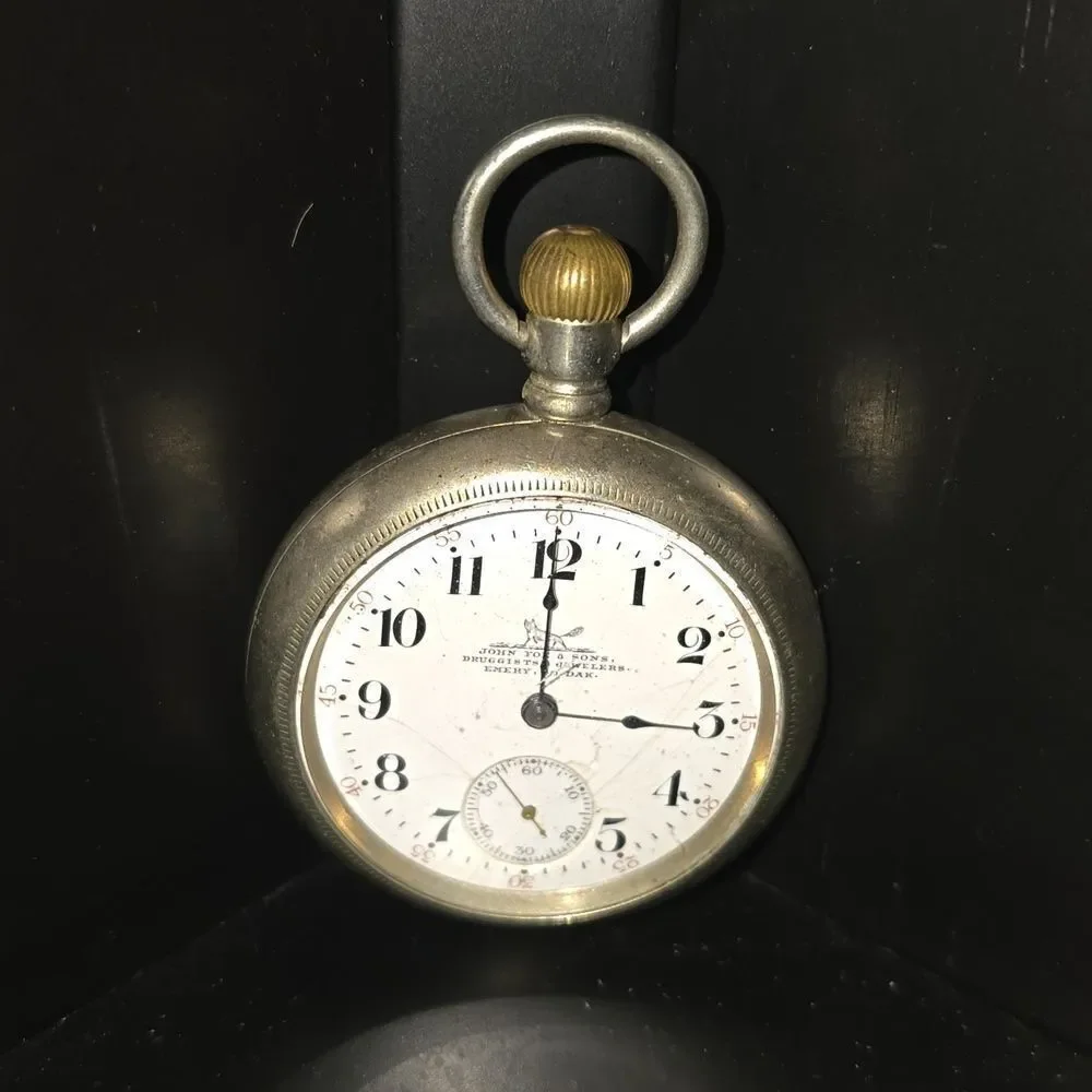 Emery So. Dak Vintage Men'sPocket Watch! 1920' or 30's